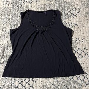 1X Context Woman Black Stud Neckline Tank Top EUC